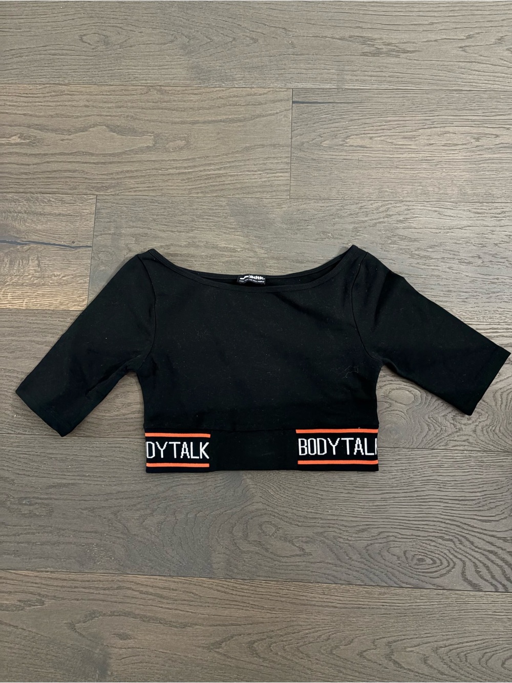 Body Talk brand black ladies crop top sz SM NWT